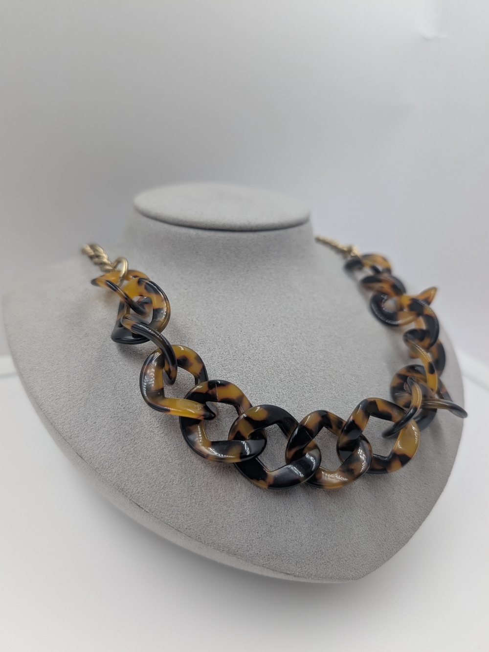 Signed J. Crew Chunky Tortoise Shell Curb Link Chain Collar Necklace 0620 - Picture 4 of 5